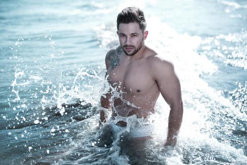 Single Male Swingers in Montreal
